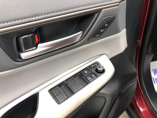 2021 Toyota Venza XLE XLE