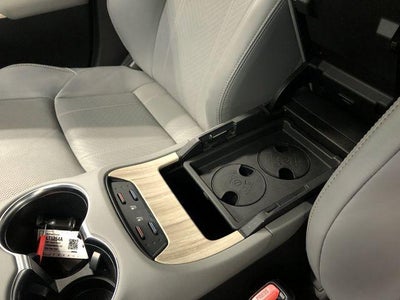 2021 Toyota Venza XLE XLE