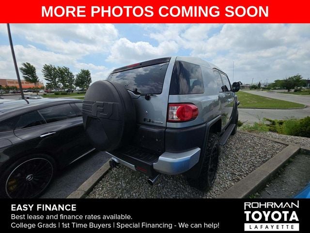 2010 Toyota FJ CRUISER Base