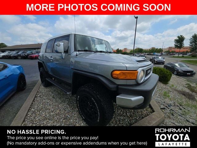 2010 Toyota FJ CRUISER Base