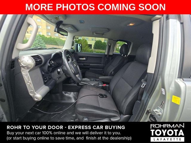 2010 Toyota FJ CRUISER Base
