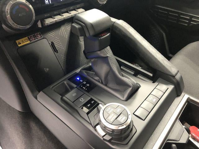 2025 Toyota 4RUNNER HYBRID TRD Off Road