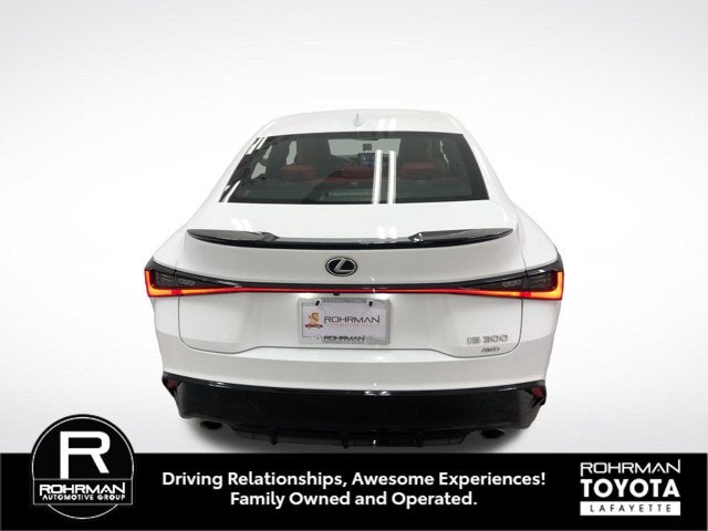 2023 Lexus IS 300