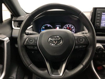 2022 Toyota RAV4 Hybrid SE