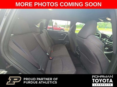 2022 Toyota RAV4 Hybrid SE