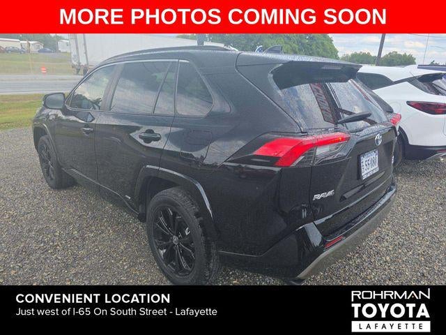 2022 Toyota RAV4 Hybrid SE