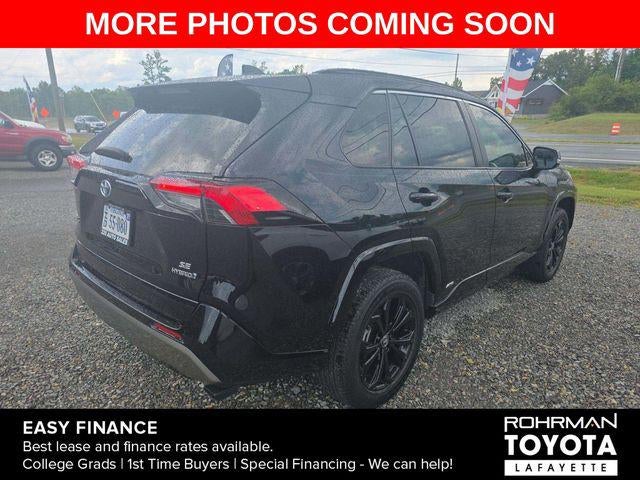 2022 Toyota RAV4 Hybrid SE