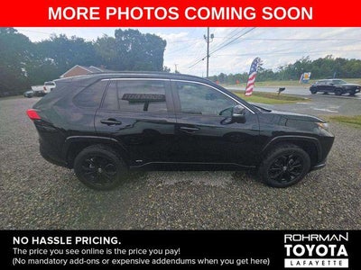 2022 Toyota RAV4 Hybrid SE