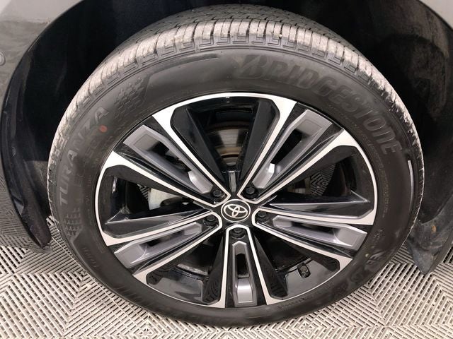 2024 Toyota bZ4X Limited