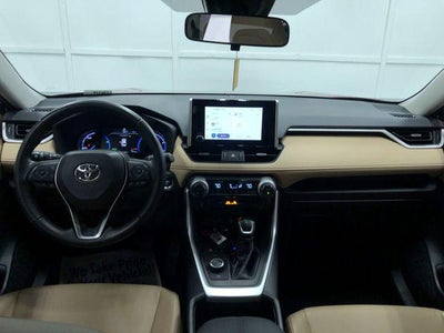 2023 Toyota RAV4 HYBRID XLE Premium