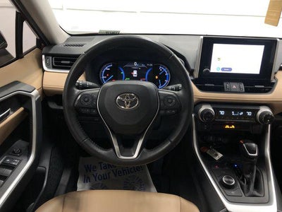 2023 Toyota RAV4 HYBRID XLE Premium