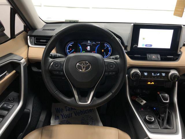 2023 Toyota RAV4 HYBRID XLE Premium
