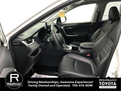 2023 Toyota RAV4 HYBRID XLE Premium