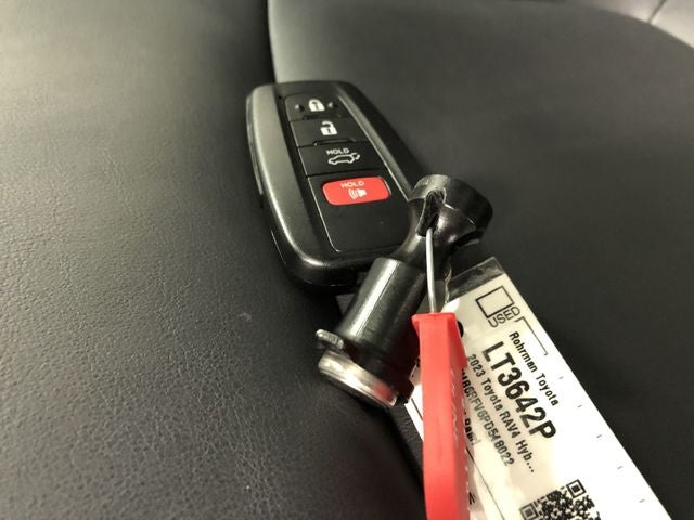 2023 Toyota RAV4 HYBRID XLE Premium