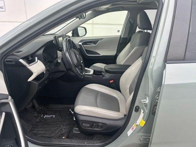 2019 Toyota RAV4 XLE Premium