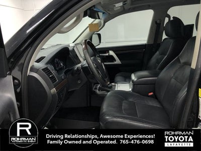 2016 Toyota LAND CRUISER Base