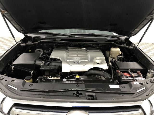 2016 Toyota LAND CRUISER Base