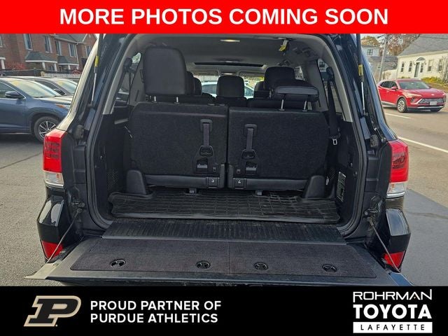 2016 Toyota LAND CRUISER Base