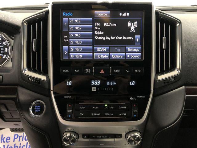 2016 Toyota LAND CRUISER Base