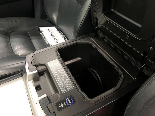 2016 Toyota LAND CRUISER Base