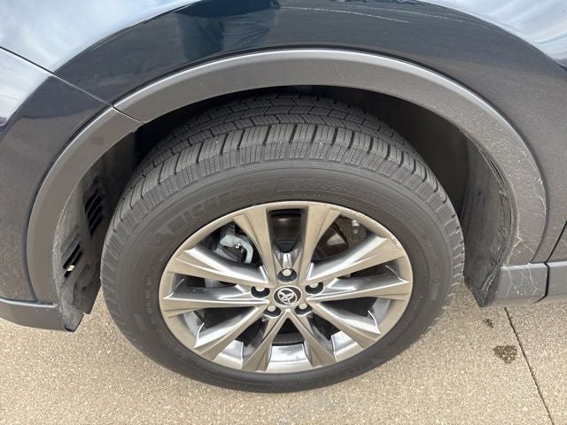 2018 Toyota RAV4 HYBRID Limited