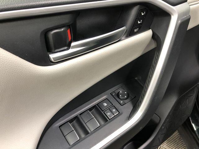 2020 Toyota RAV4 HYBRID Limited