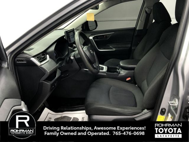 2019 Toyota RAV4 HYBRID LE