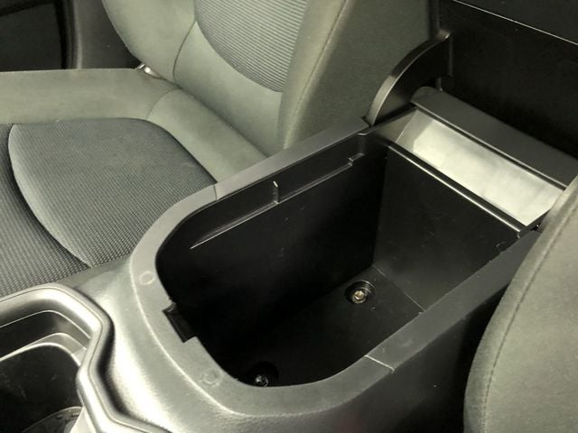 2019 Toyota RAV4 HYBRID LE