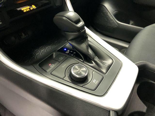 2019 Toyota RAV4 HYBRID LE