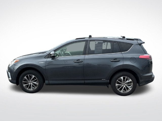 2017 Toyota RAV4 Hybrid XLE