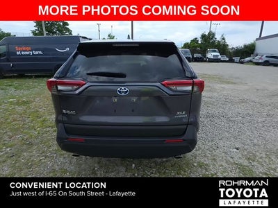 2022 Toyota RAV4 Hybrid XLE