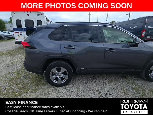 2022 Toyota RAV4 Hybrid XLE