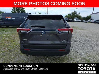 2022 Toyota RAV4 Hybrid XLE
