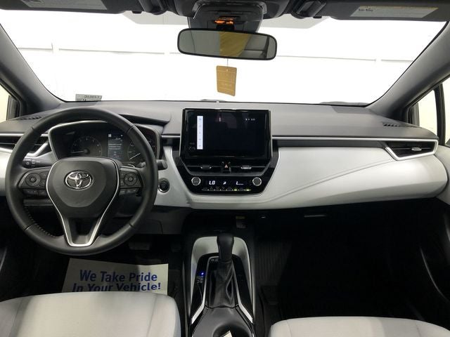 2025 Toyota COROLLA HATCHBACK SE