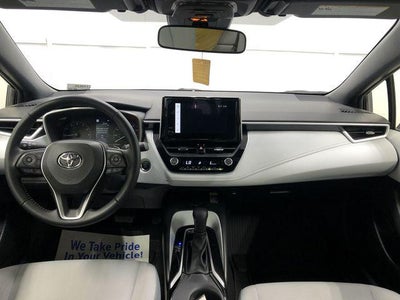 2025 Toyota COROLLA HATCHBACK SE