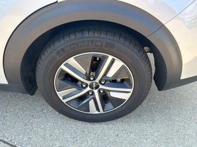 2021 Kia Niro LXS