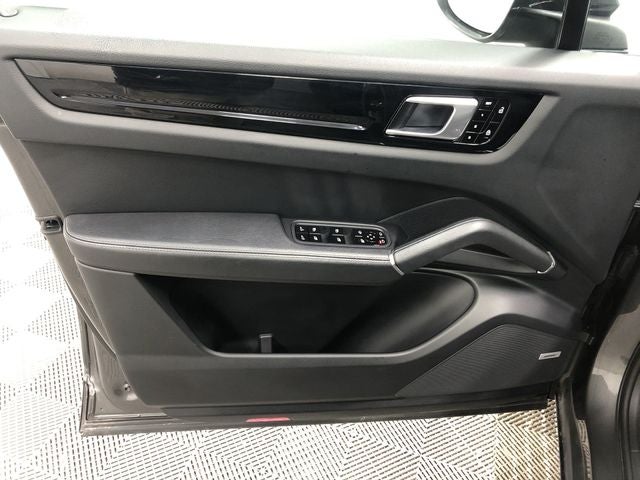 2019 Porsche Cayenne S