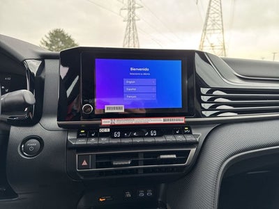 2026 Toyota Camry SE AWD