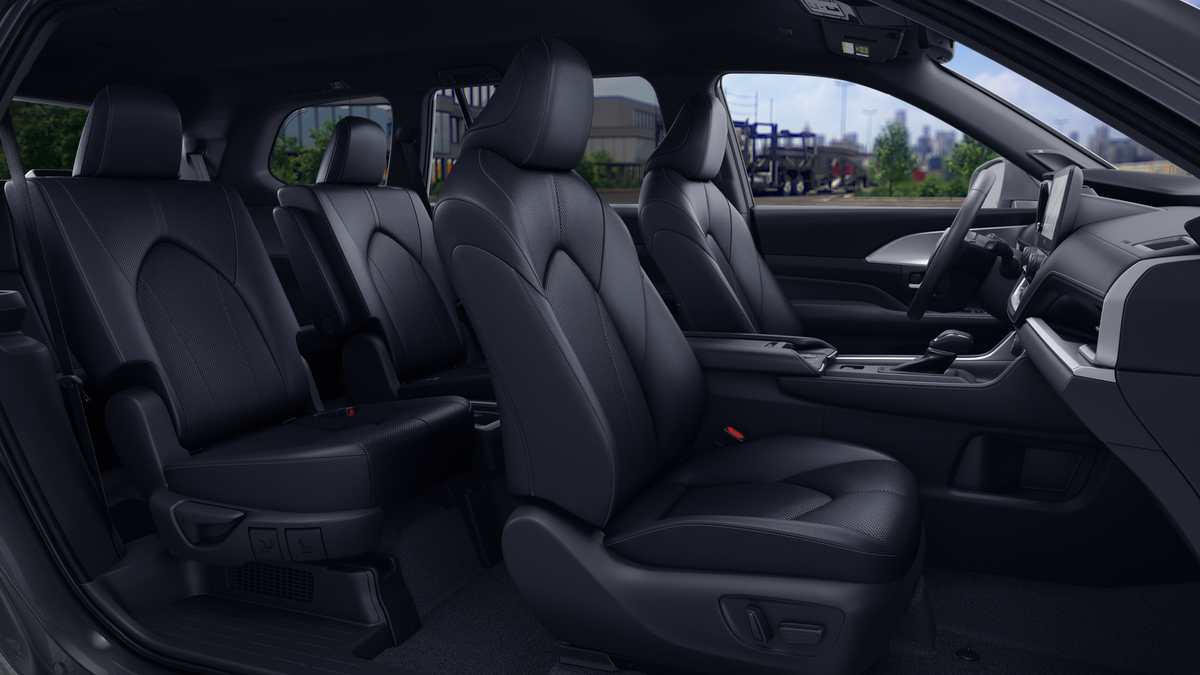 2026 Toyota Grand Highlander Hybrid Nightshade