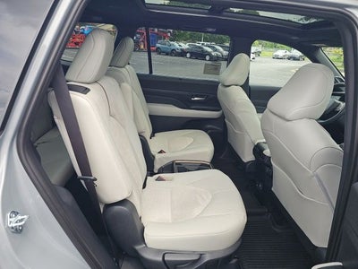 2026 Toyota Grand Highlander Hybrid MAX Platinum