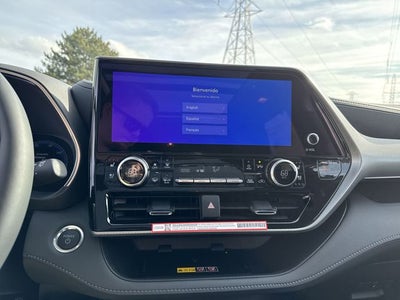 2026 Toyota Highlander Hybrid Platinum