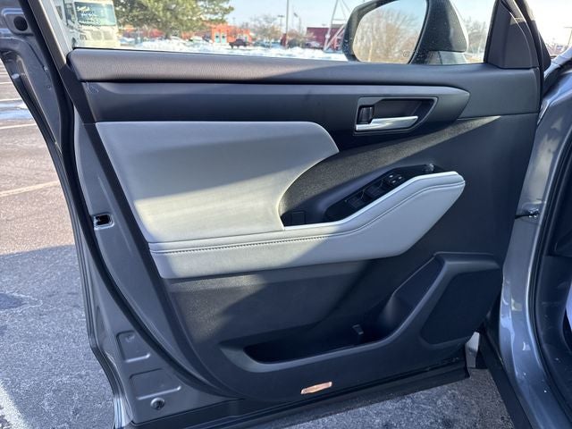 2026 Toyota Highlander Hybrid XLE