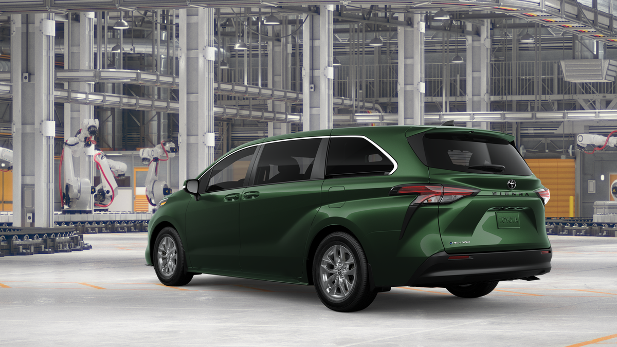 2026 Toyota Sienna LE