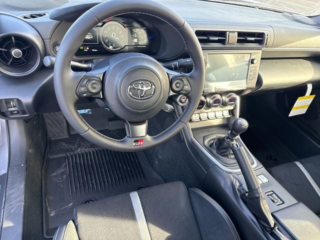 2026 Toyota GR86 Premium MT