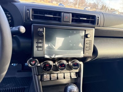 2026 Toyota GR86 Premium MT