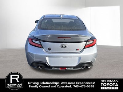 2026 Toyota GR86 Premium MT