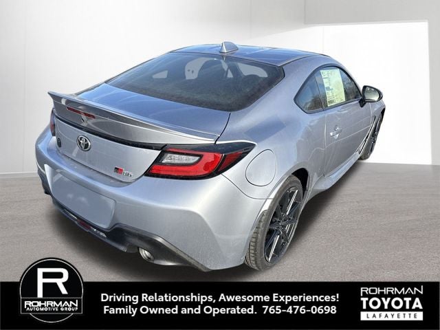 2026 Toyota GR86 Premium MT