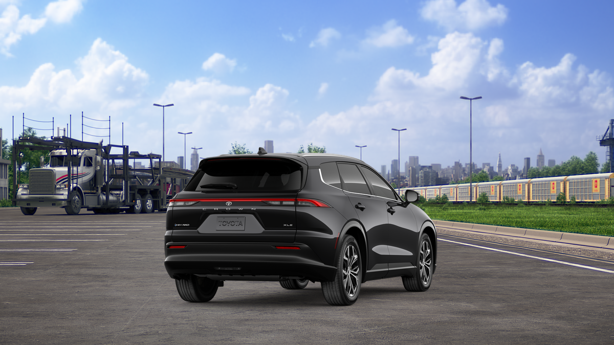 2026 Toyota Toyota Crown Signia XLE