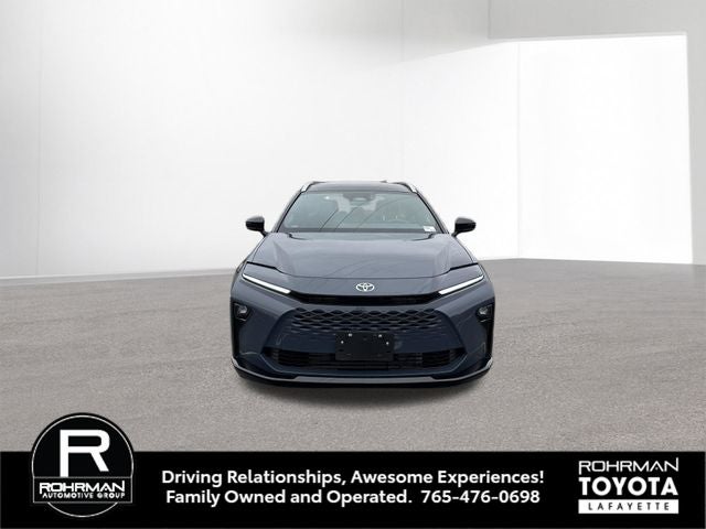 2025 Toyota Toyota Crown Signia Limited