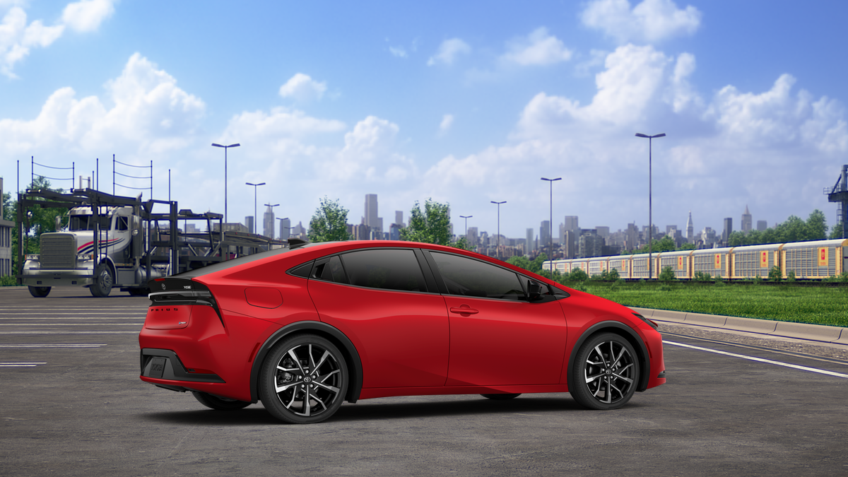 2027 Toyota Prius Plug-in Hybrid XSE Premium